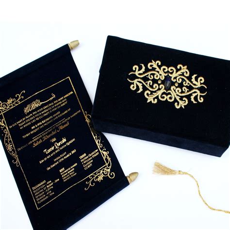 Royal Velvet Scroll – Upani