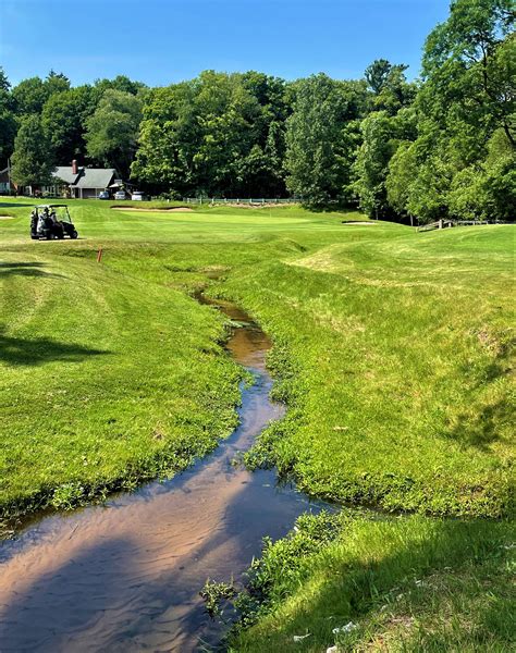 Freeways and Fairways: Clearbrook — MI Golf Journal