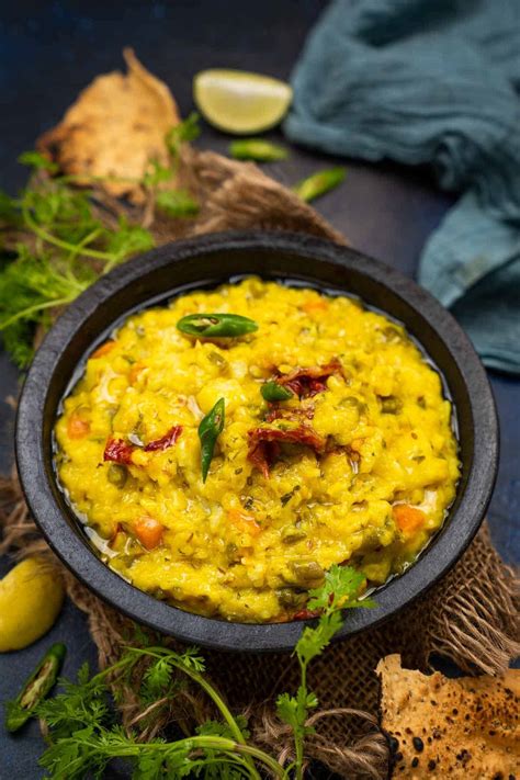 Vegetable Dalia Khichdi Recipe (Broken Wheat Khichdi) + Video