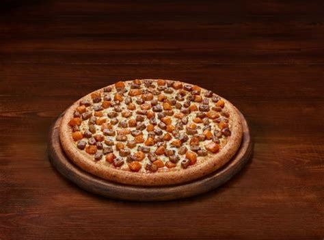 Order Chicken Pizza Online from nearby Dominos and get up to 40% Off ...