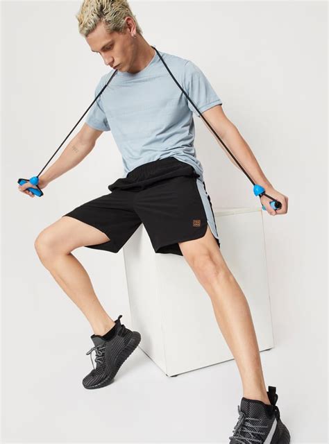 Buy Men Colourblocked Active Shorts Online at just Rs. 799.0 ...