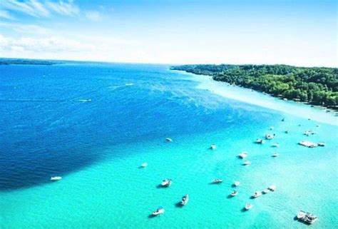 Torch Lake Michigan Campgrounds: Best RV Parks & Tent Sites