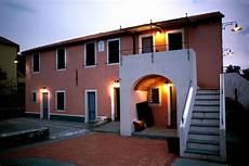 illuminazione casa esterno illuminazione casa esterno ek24 187 regardsdefemmes illuminazione casa esterno illuminazione casa esterno ek24 187 regardsdefemmes