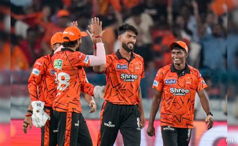 Who is Praful Hinge: IPL के इतिहास में पहली बार पहले ओवर में 3 विकेट ...