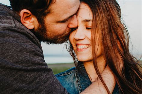 20 Most Romantic Type of Kisses To Try On Valentine's Day - Hood MWR