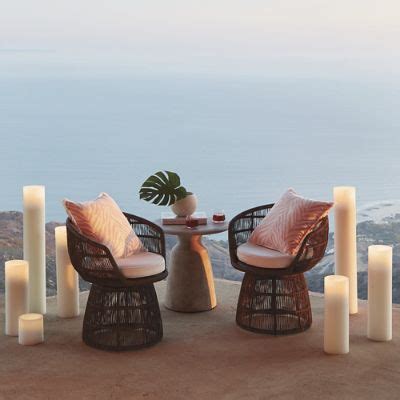 Seville Seating | Frontgate