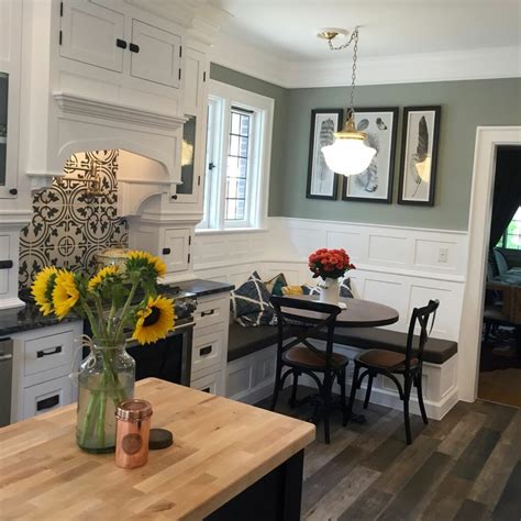 Sherwin Williams Escape Gray SW 6185: Review & Inspiration