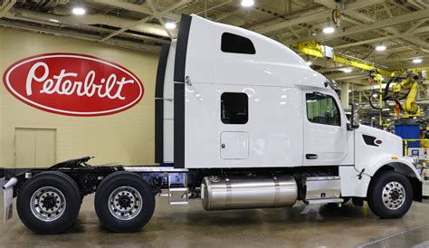 QUALITY PACCAR POWERED 567 READY TO GO! - Peterbilt of Sioux Falls