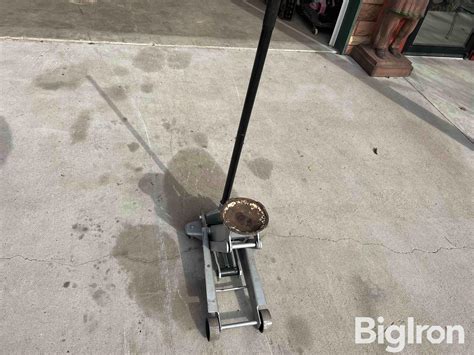 OTC Floor Jack | Agriculture | BigIron