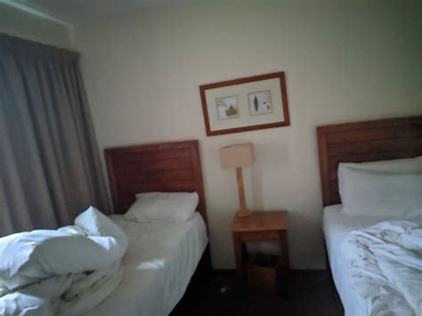 CASTLEBURN RESORT (Underberg) - Hotel Reviews, Photos, Rate Comparison ...