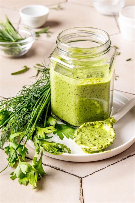 DAIRY-FREE GREEN GODDESS RANCH SALAD DRESSING