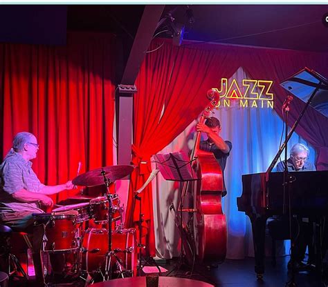 FREE COMMUNITY MIC WEDNESDAY NIGHTS @ 6 -9 PM ~ Mt Kisco NY!, Jazz on ...