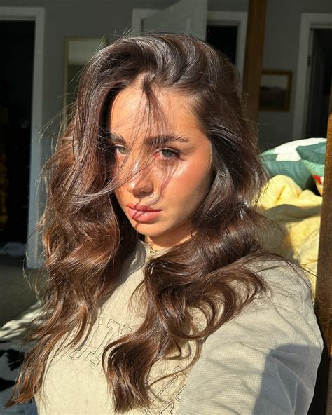 Mia Beyer (@itsmiabeyer) • Instagram photos and videos