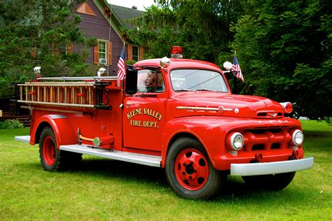 Vintage Old Fire Trucks