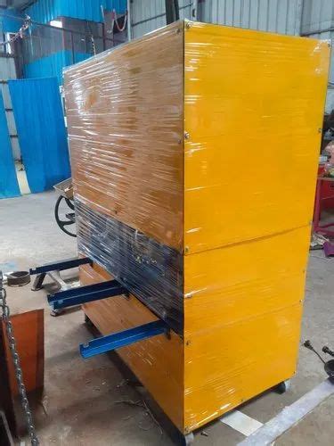 Paper Plate Making Machine - Paper Plate Making Machine Single Dye ...