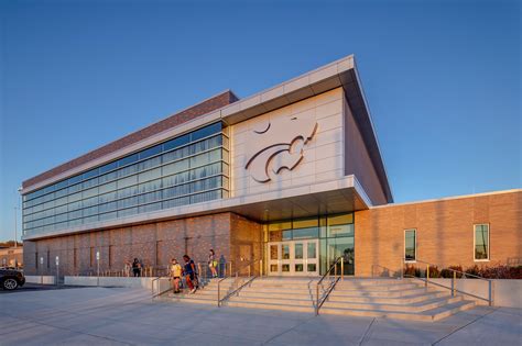 pluribus architectural collaborative llc | Blue Springs HS Activities Wing