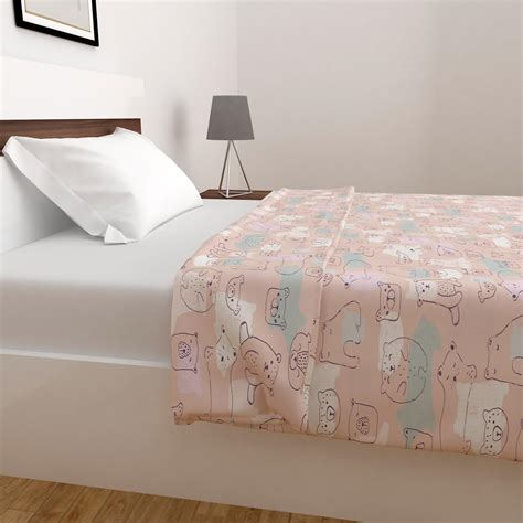 Buy Slate Bear - Pink Printed Single Bed Flannel Blanket from Home ...