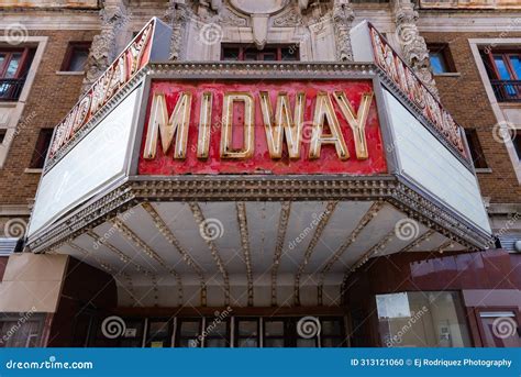 Old movie theater editorial image. Image of marquee - 313121060