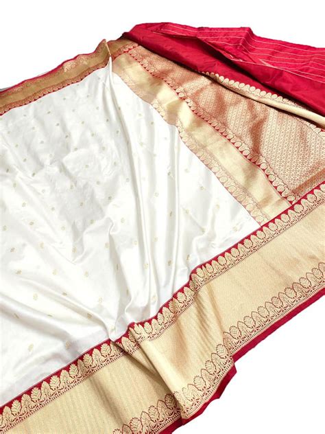 Off White Handloom Banarasi Pure Katan Silk Saree - Luxurionworld