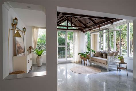 A Hyderabad home that blooms to life with Indian craftsmanship and ...