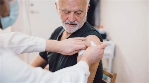 Shingles Vaccine May Lower Dementia Risk, Study Finds - Men's Journal