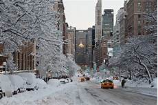 New York Winter Wallpaper 4k by Usa New York City Winter City Nyc Phone Wallpapers New York Winter Wallpaper 4k