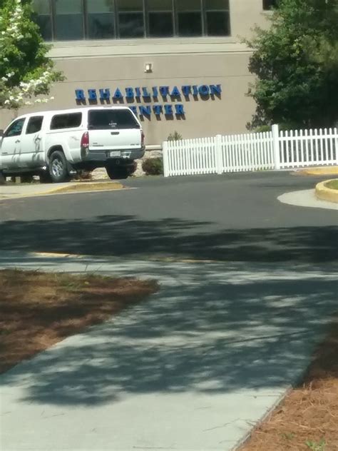 CARILION NEW RIVER VALLEY MEDICAL CENTER - Christiansburg VA - Hours ...