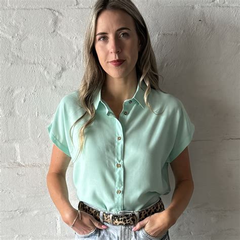 Leah Short Sleeve • His Apparel