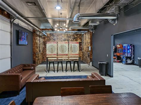 Private Lanes | Lizzie's Axe Throwing - Denver Area Axe Throwing