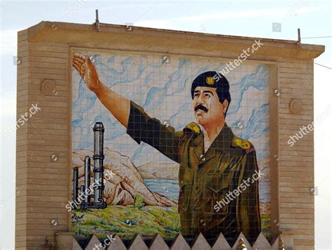 Saddam Hussein Palace Art