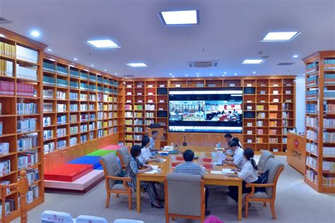 河北沧州这样建设图书馆之城_腾讯新闻