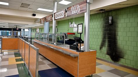 Leominster High School closed Monday after kitchen fire