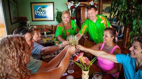 HULIHE'E PALACE (2025) All You Need to Know BEFORE You Go (with Photos ...