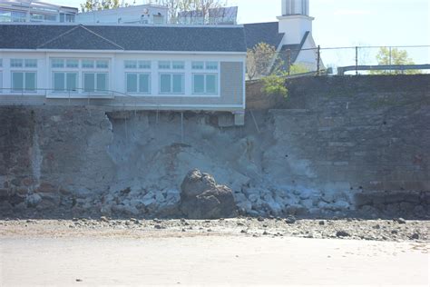 (Photos) Mission on the Bay Seawall Collapse – Sunday Photo Gallery ...