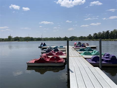 Miller Park Paddle Boats | Bloomington, IL Parks & Recreation