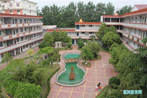 漯河市实验中学示范区校区暨西湖学校初中部揭牌仪式举行-漯河教育云平台 漯河教育网