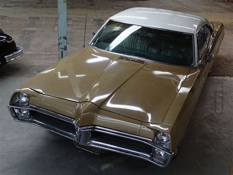 1967 Pontiac Bonneville | GAA Classic Cars