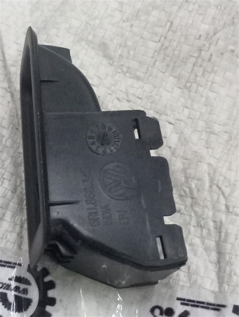 TRIM FOR SWITCH, BLACK/WHITE RAPID 6RU868345REH – CarTrends