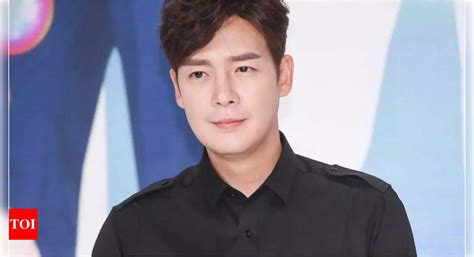 'Young Lady and Gentleman' actor Kang Eun Tak announces wedding to his ...