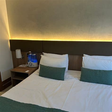 HOTEL ATHOS BULCAO HPLUS EXECUTIVE (Brasilia, Brazil) - Hotel Reviews ...