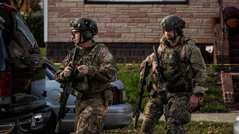 2 Newark Police Officers Shot While Responding to 911 Call, Officials ...