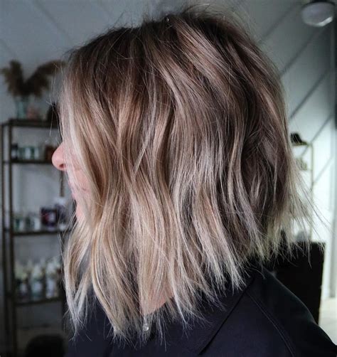 45 Hottest Textured Lob Haircuts For 2024