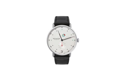 Day & Night with Nomos