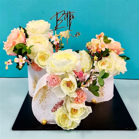 Triple White – cakeitaway