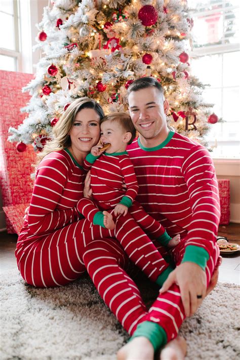 Matching family Christmas pajamas! | Christmas family photoshoot ...