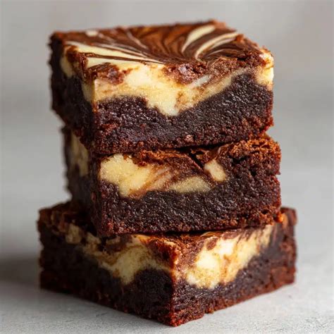 Honey Bun Brownies Recipe: Sweet Cinnamon Swirl & Vanilla Glaze