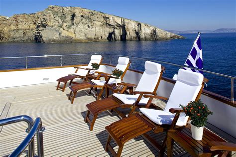 Greece Yacht Charter Destinations - Luxury Yacht Charters