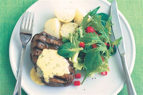 Fillet steak with bearnaise sauce