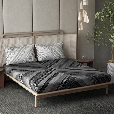 Ddecor - Pack of 1 Metro Ethnic 100% Cotton Double Bedsheet with 2 ...