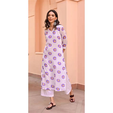 KIYANA KAMEEZ – Kameez.co